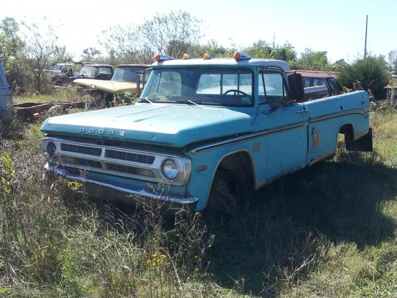Collins Auto Salvage, South Coffeyville, Okla. P15D24 Forum P15